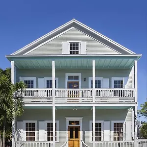 Southernmost Adult Exclusive Estalagem